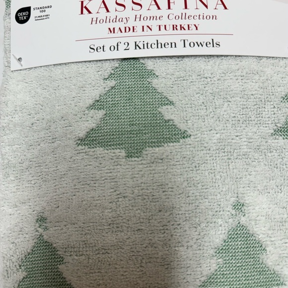 MADE IN TURKEY DECORATIVE HOLIDAY TOWEL SET OF 2 - Picture 11 of 13